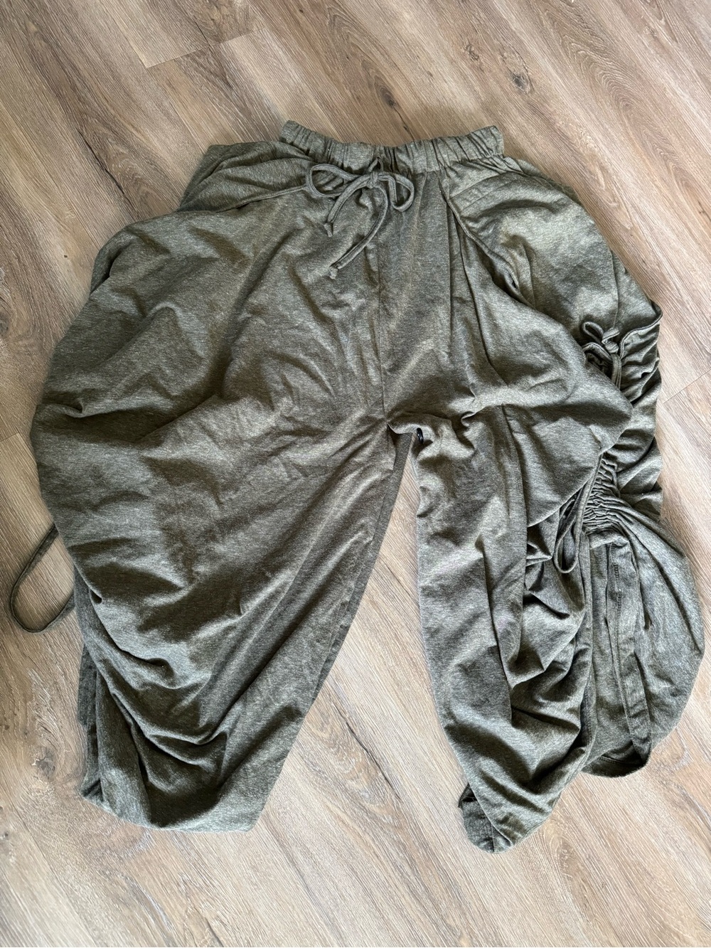 Womens Olive Green Drawstring convertible Jogger Pants skirt